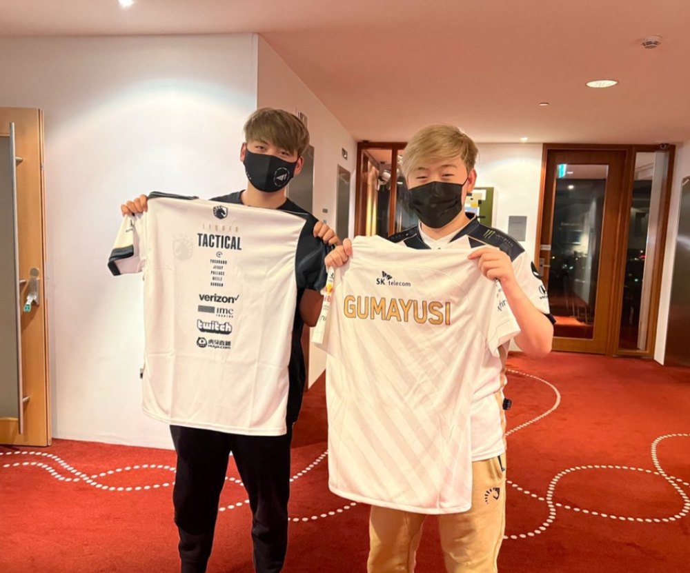 FNC鏖战MAD,Deft打出惊人五杀宿命之战半决赛,引爆全场热议 FNC鏖战MAD,Deft打出惊人五杀宿命之战半决赛,引爆全场热议