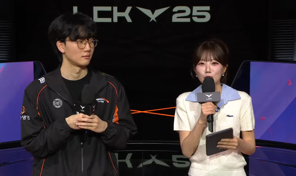 FNC鏖战MAD,Deft打出惊人五杀宿命之战半决赛,引爆全场热议 FNC鏖战MAD,Deft打出惊人五杀宿命之战半决赛,引爆全场热议