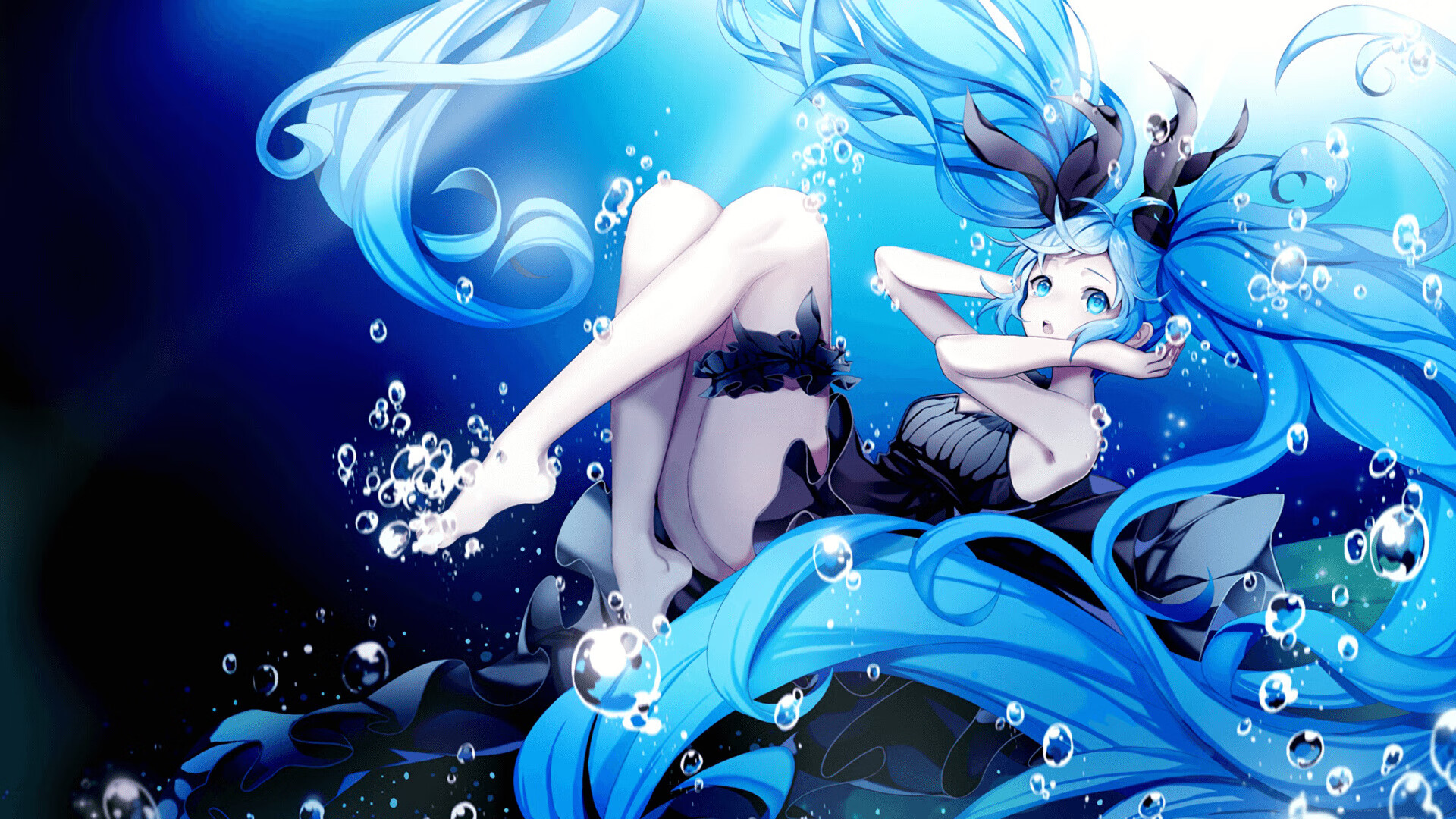 无星之王击溃银河战舰,库里沉默之战撕碎马刺,凡人篮球谱写最硬核赞歌