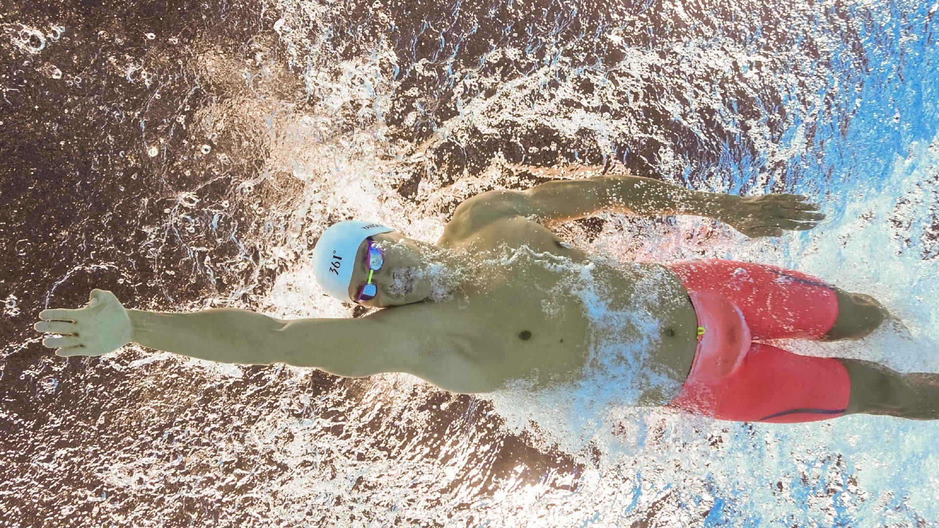 巴拉圭对阵威尔士，萨拉赫持续制造杀伤，战术拆解与个人英雄主义的交锋