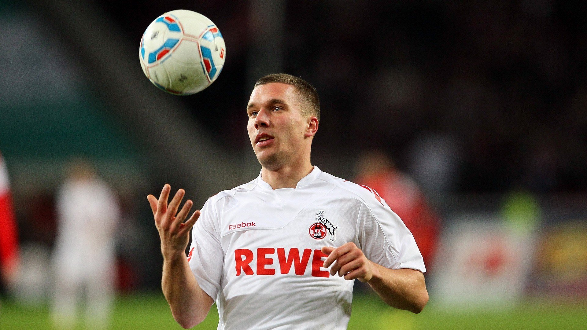 广厦铁蹄踏碎独行侠，西亚卡姆一役定江山，季后赛的秩序正在被重写