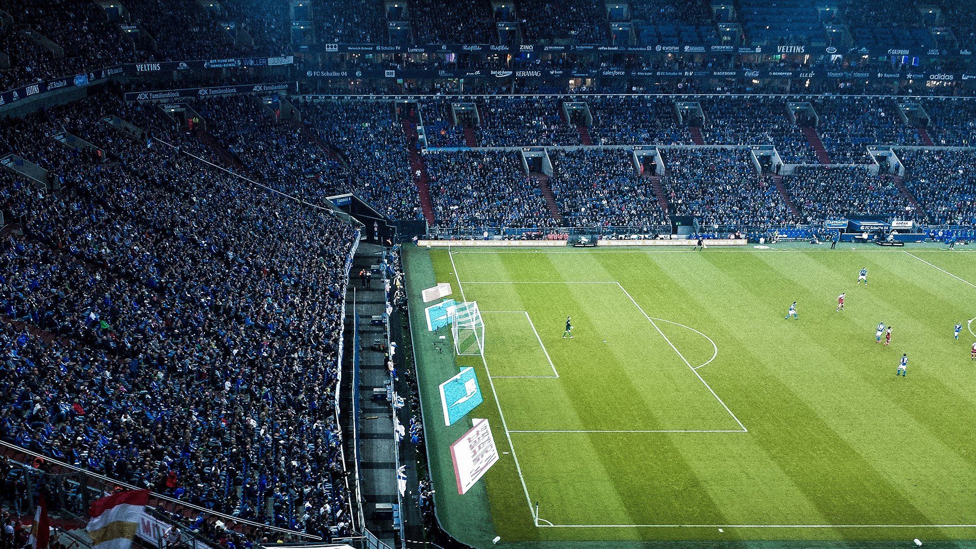 冰川与烈焰的碰撞，智利的战术铁幕，如何被卢卡库一人凿穿？